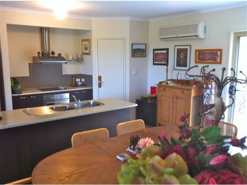 20 Kingscote Drive, Metung VIC 3904