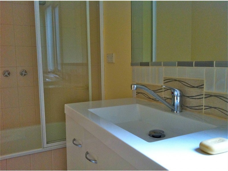 16 Christmas Street, Metung VIC 3904