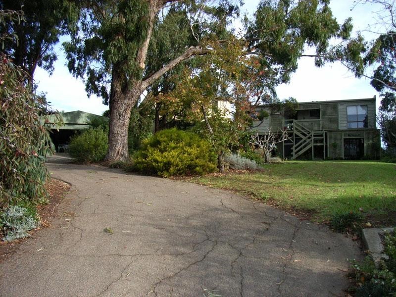 15 Adsal Court, Metung VIC 3904