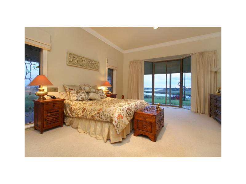 984 Princes Highway, Nicholson VIC 3882