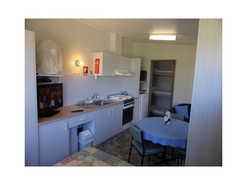 3 Jemmeson Street, Lakes Entrance VIC 3909