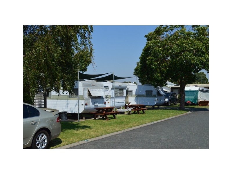 3 Jemmeson Street, Lakes Entrance VIC 3909