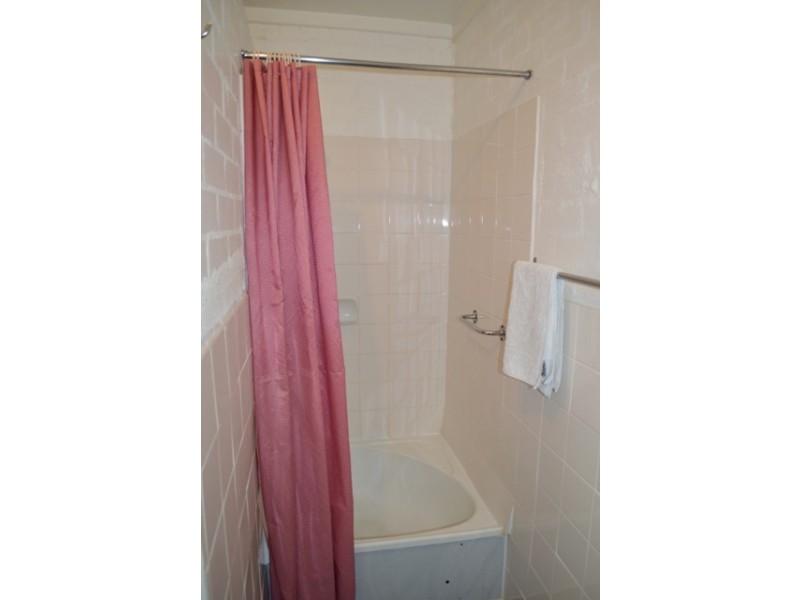 3 Jemmeson Street, Lakes Entrance VIC 3909