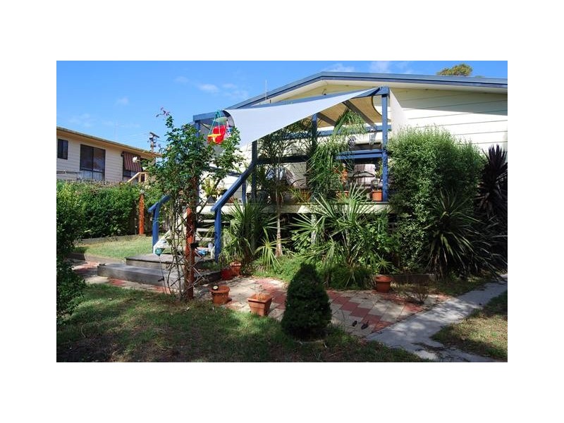 195 Princes Highway, Lakes Entrance VIC 3909