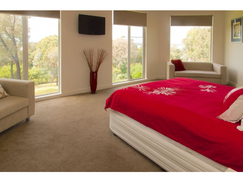 109 Kings Cove Boulevard, Metung VIC 3904