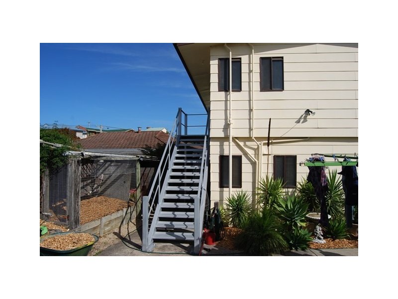 3 Periwinkle Drive, Lakes Entrance VIC 3909