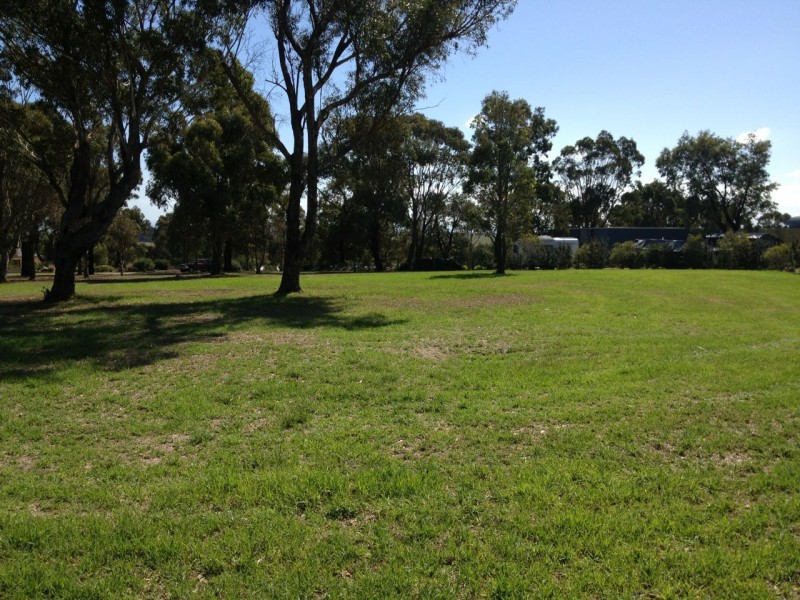 27 Kings Cove Boulevard, Metung VIC 3904