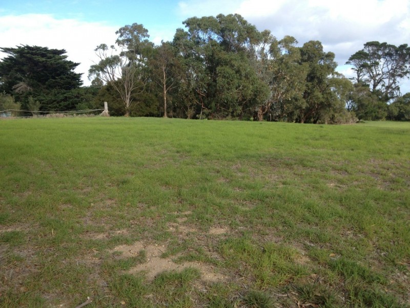 3 Philip Street, Metung VIC 3904