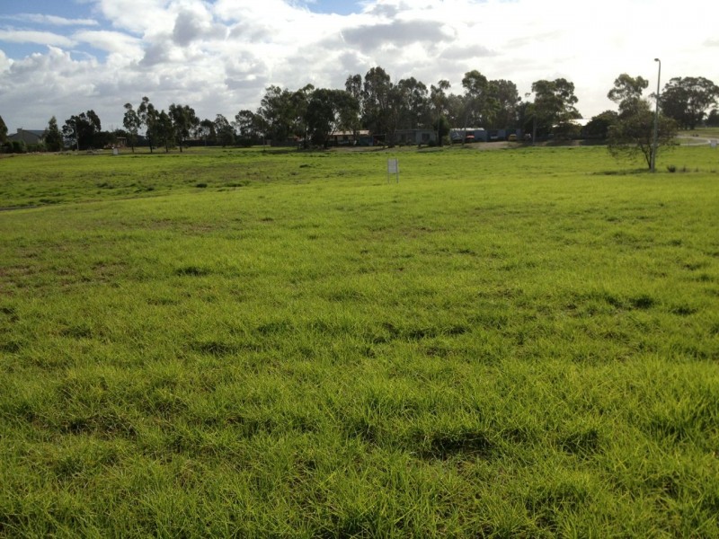 3 Philip Street, Metung VIC 3904