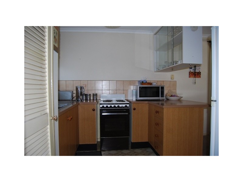 1/14 Bills Street, Lakes Entrance VIC 3909