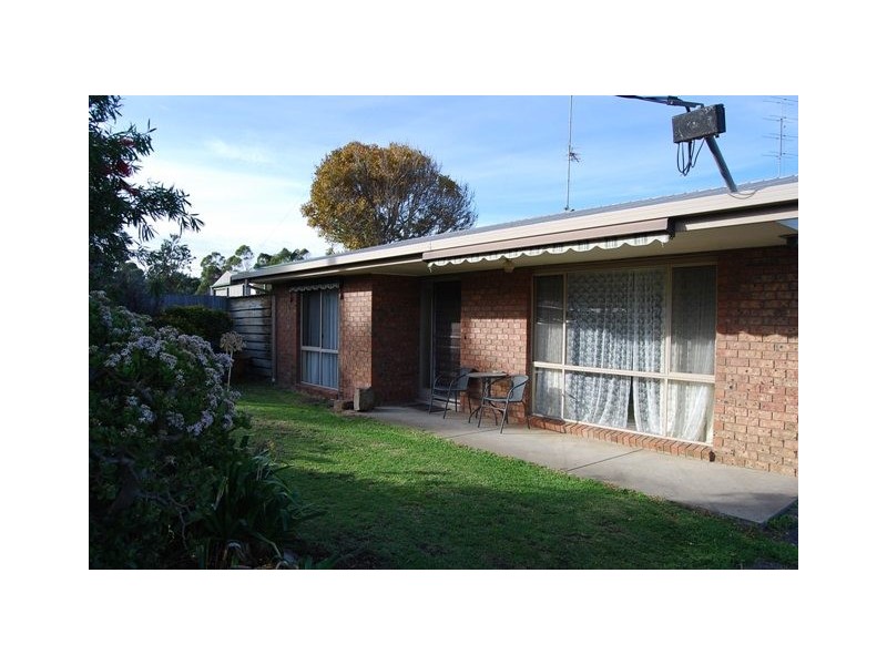 1/14 Bills Street, Lakes Entrance VIC 3909