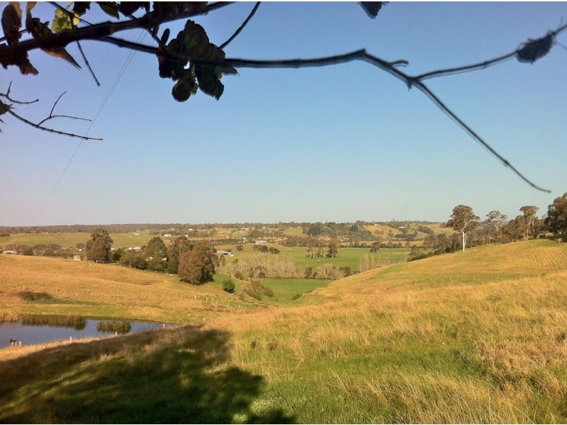 60 Johnsons Road, Bumberrah VIC 3902