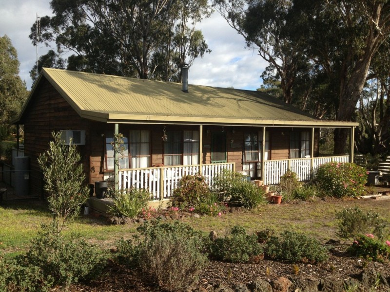 77 Park Road, Metung VIC 3904