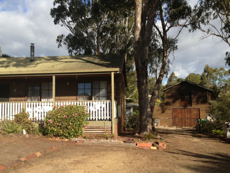 77 Park Road, Metung VIC 3904