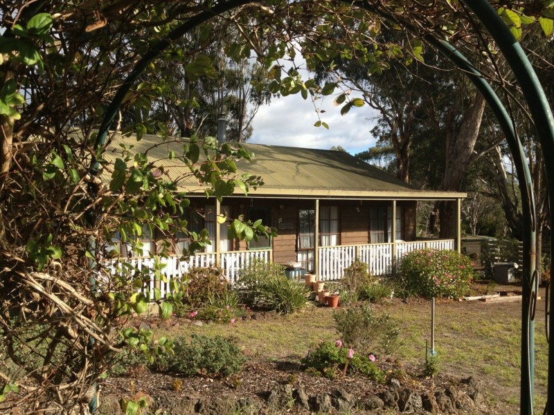 77 Park Road, Metung VIC 3904