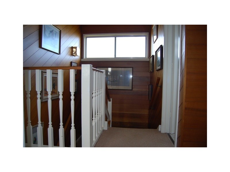 10 Lakeside Drive, Lake Tyers Beach VIC 3909