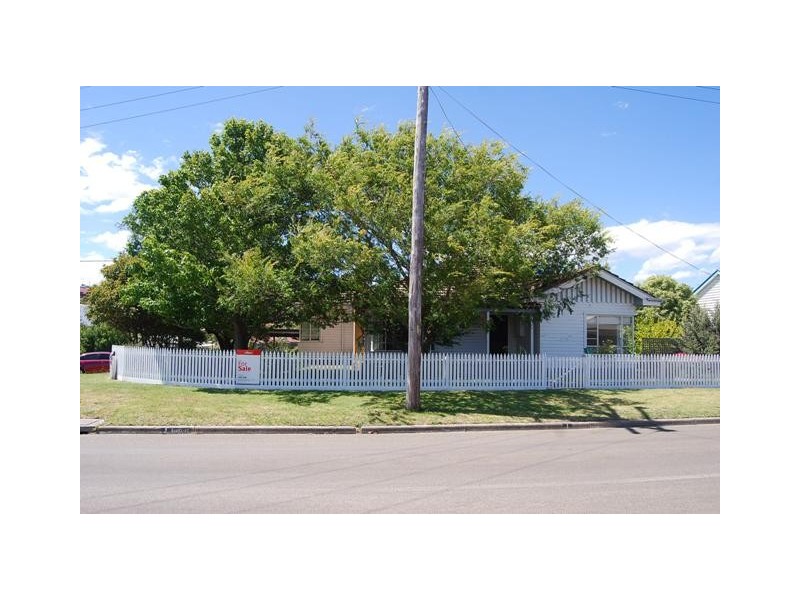 1 Daniel Street, Lakes Entrance VIC 3909