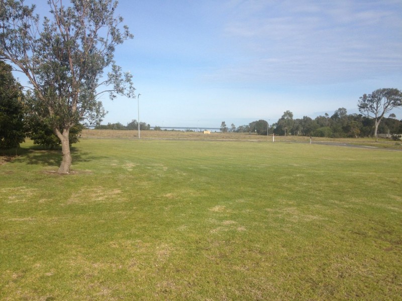 6 Elm Grove, Metung VIC 3904