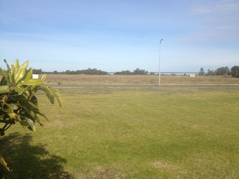 6 Elm Grove, Metung VIC 3904