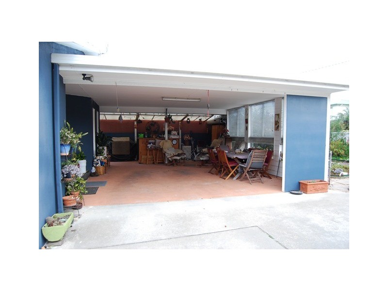 15 Wyrallah Street, Lakes Entrance VIC 3909
