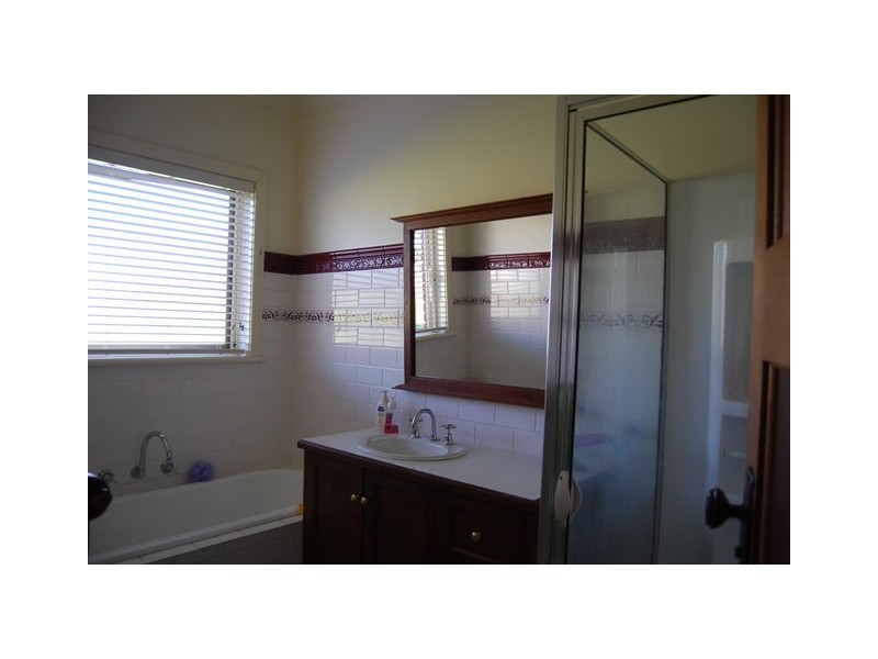 139 Ostlers Road, Lakes Entrance VIC 3909