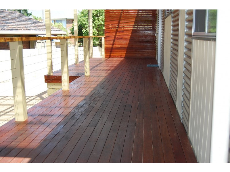 2/13 New Street, Lakes Entrance VIC 3909