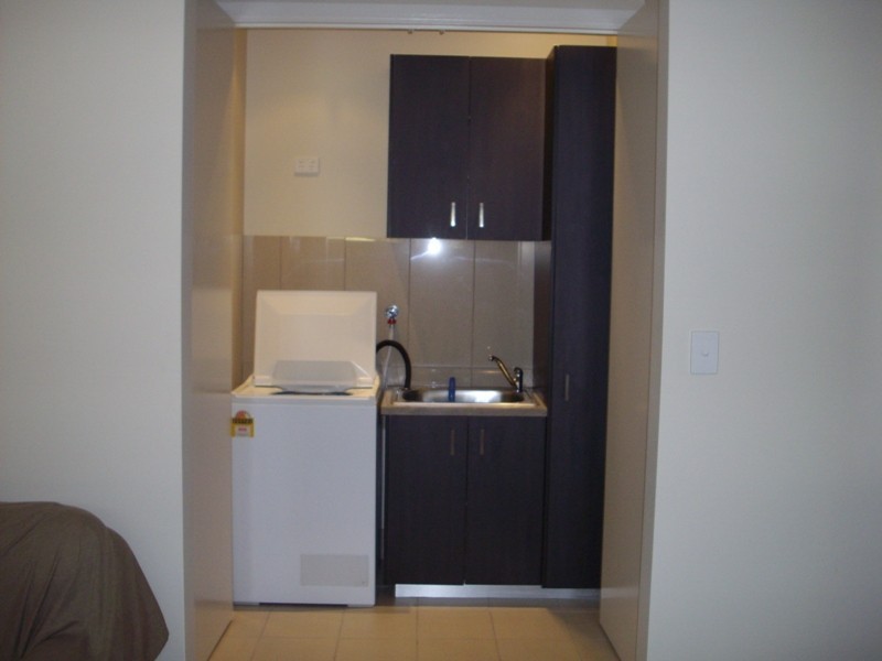 2/13 New Street, Lakes Entrance VIC 3909