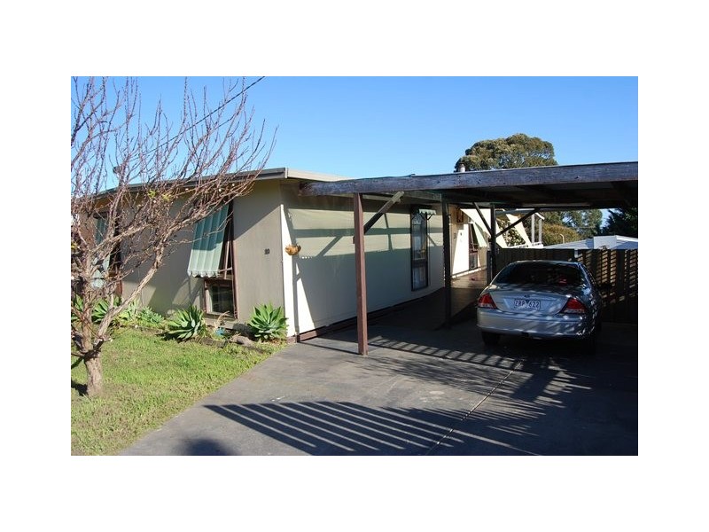 10 Archer Court, Lakes Entrance VIC 3909
