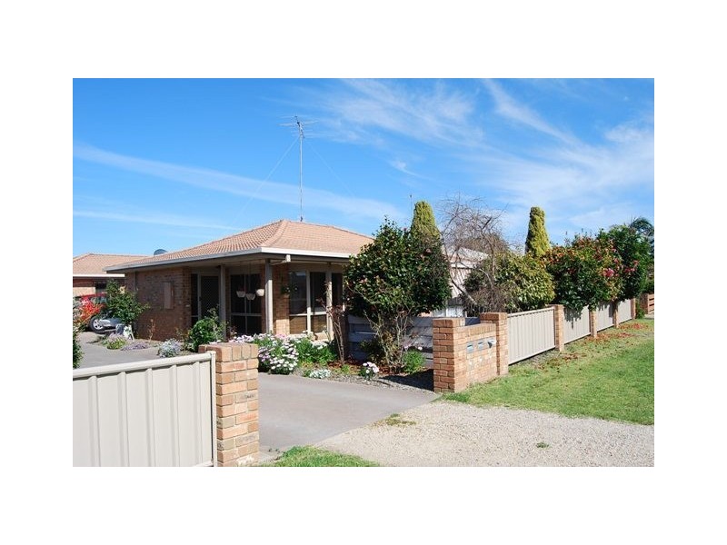 1/58 Coates Road, Lakes Entrance VIC 3909