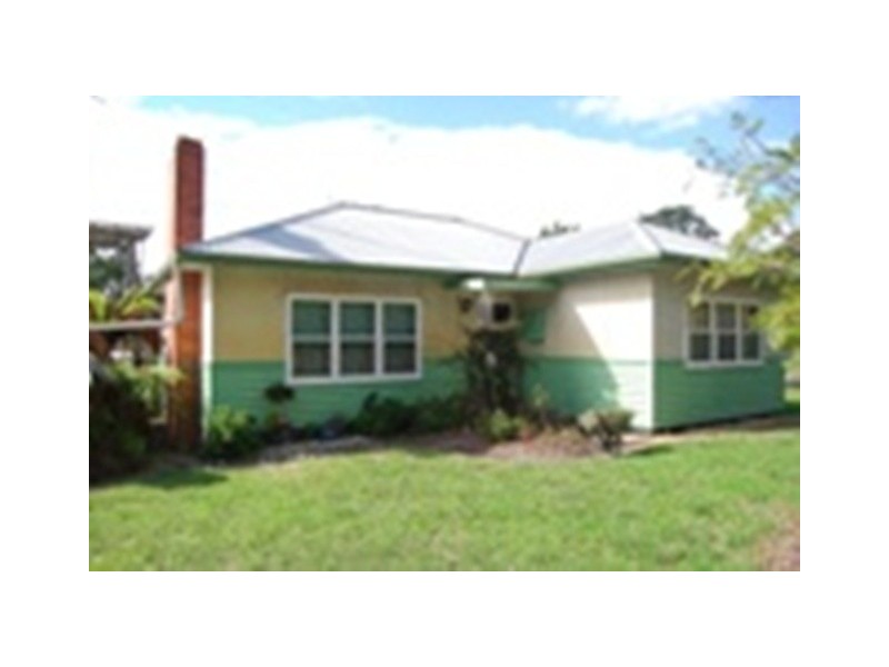 48 Colquhoun Road, Lakes Entrance VIC 3909