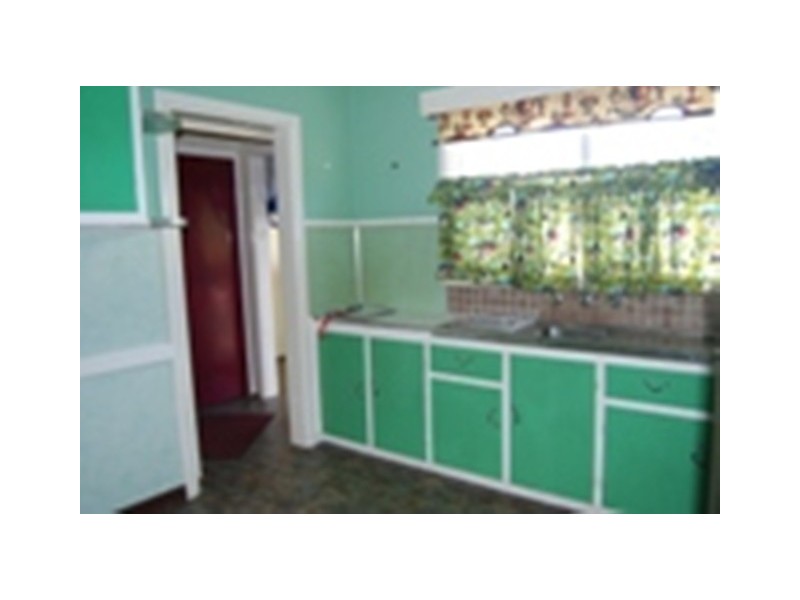 48 Colquhoun Road, Lakes Entrance VIC 3909