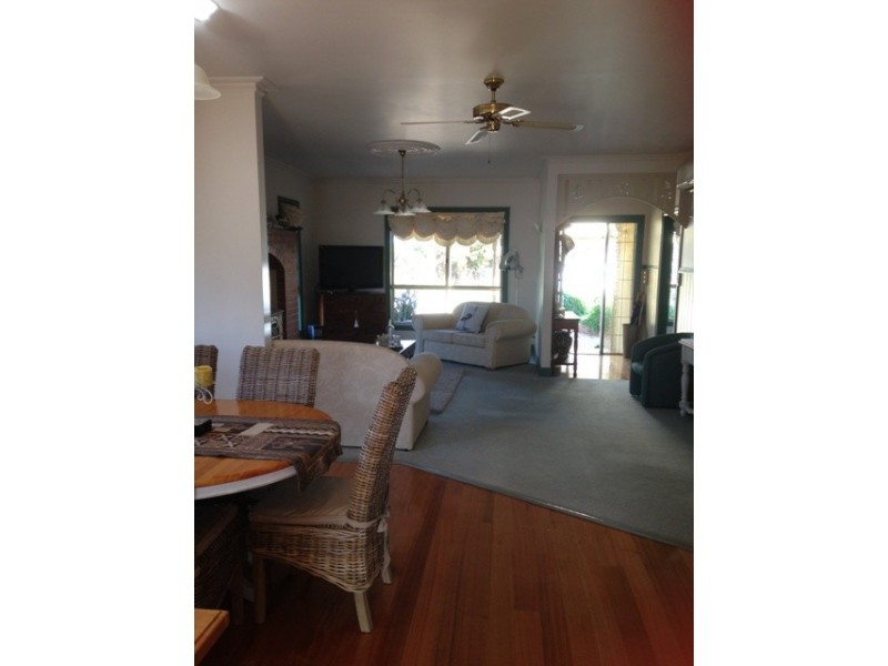 533 Lake Tyers Beach Road, Lakes Entrance VIC 3909