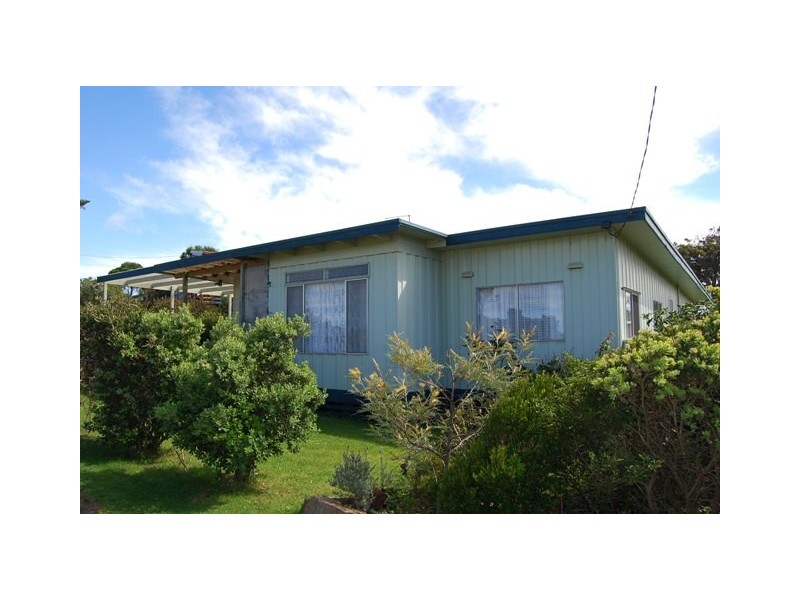 453 Lake Tyers Beach Road, Lake Tyers Beach VIC 3909