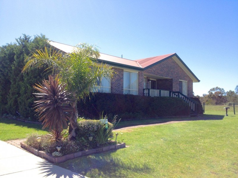 4 Curlew Grove, Metung VIC 3904