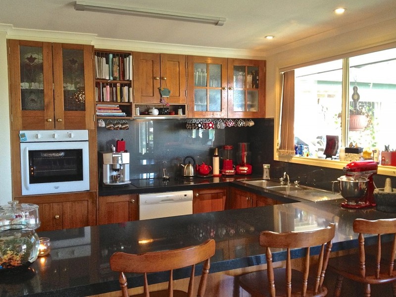 4 Curlew Grove, Metung VIC 3904