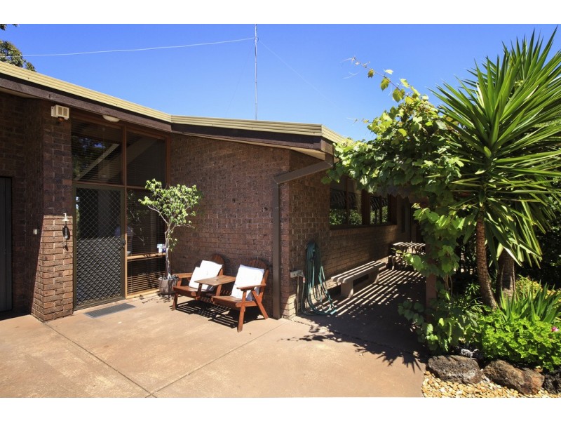 52 Stirling Road, Metung VIC 3904