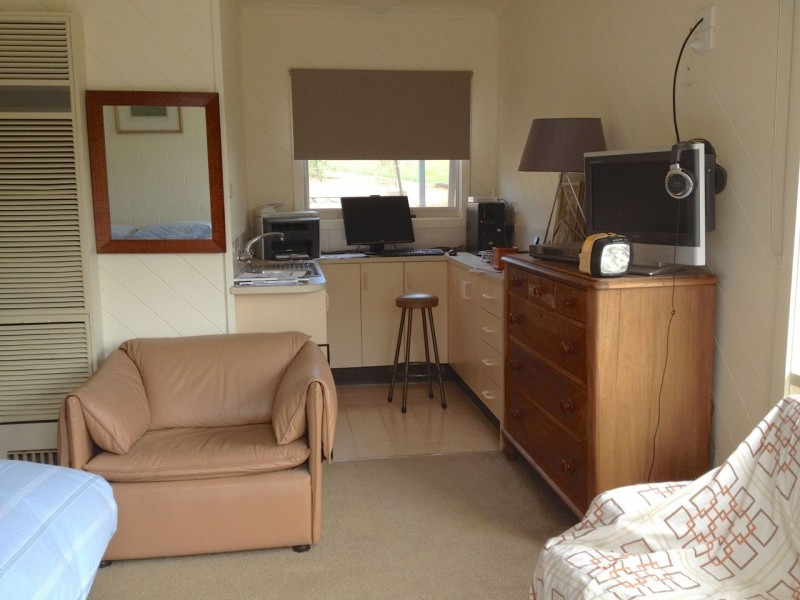 15 Nicholas Avenue, Metung VIC 3904