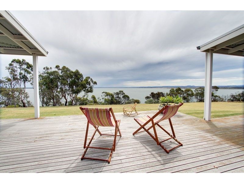 235 Hardys Road, Metung VIC 3904