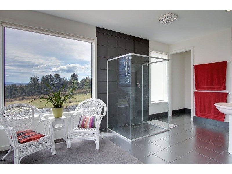 235 Hardys Road, Metung VIC 3904