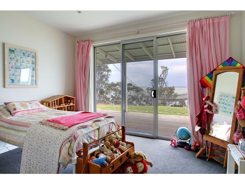 235 Hardys Road, Metung VIC 3904