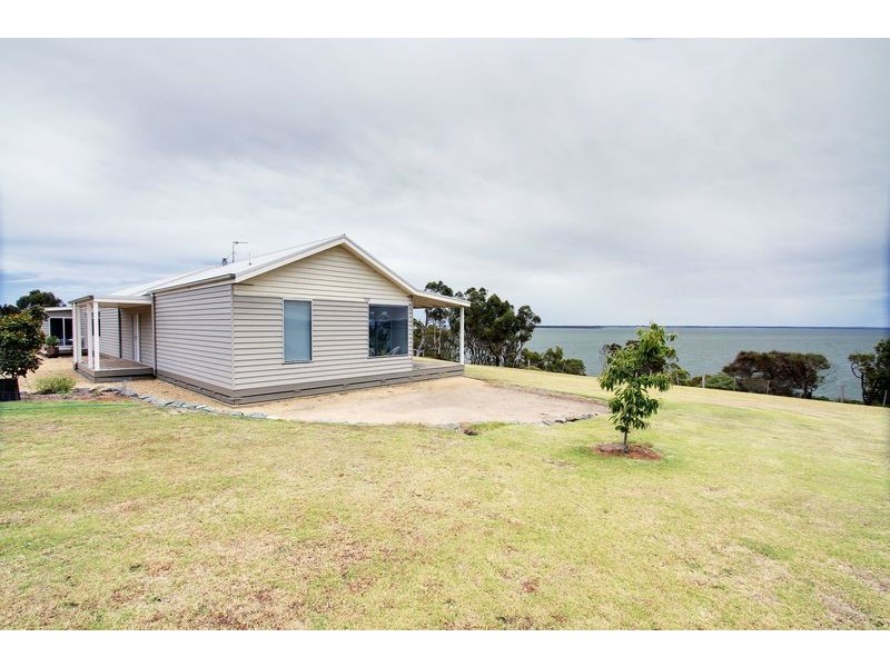 235 Hardys Road, Metung VIC 3904