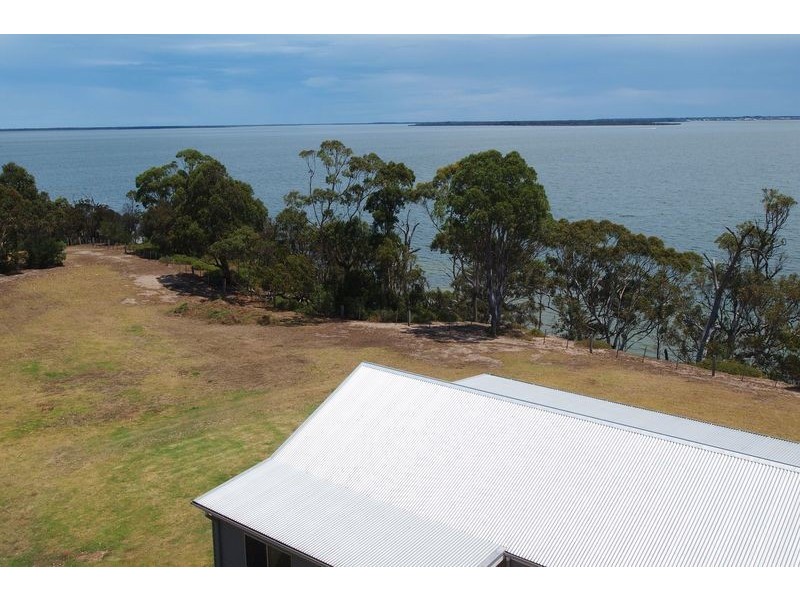 235 Hardys Road, Metung VIC 3904