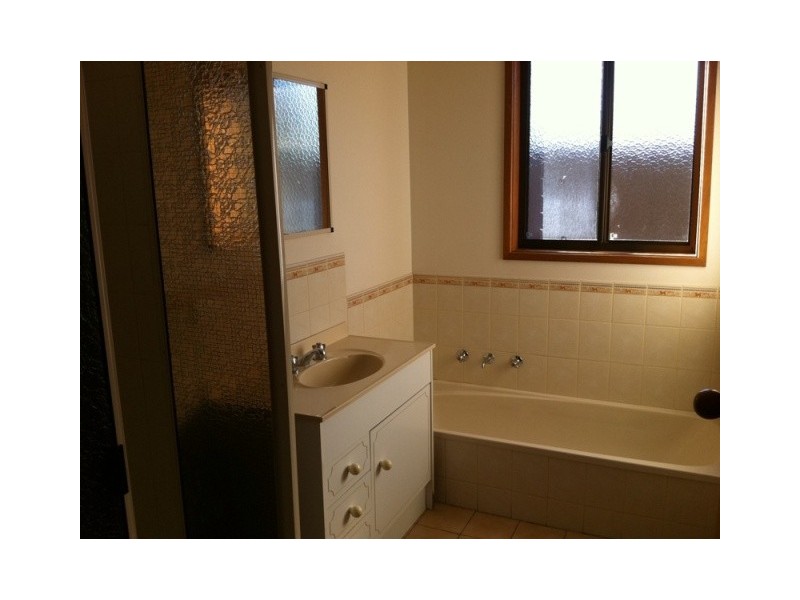 3/50 Myer Street, Lakes Entrance VIC 3909