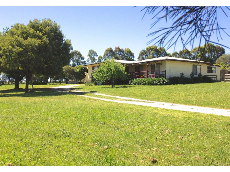 80 Reynolds Road, Metung VIC 3904