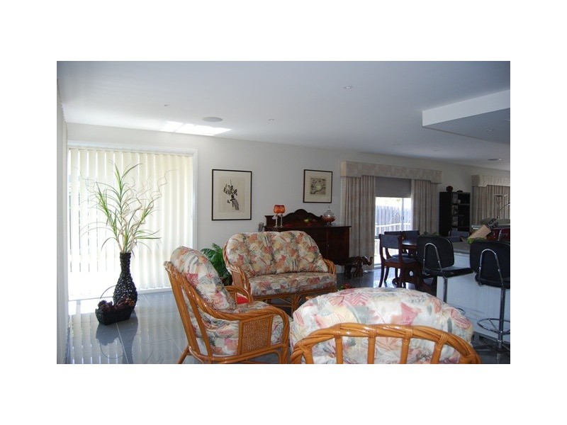 151 Golf Links Road, Lakes Entrance VIC 3909