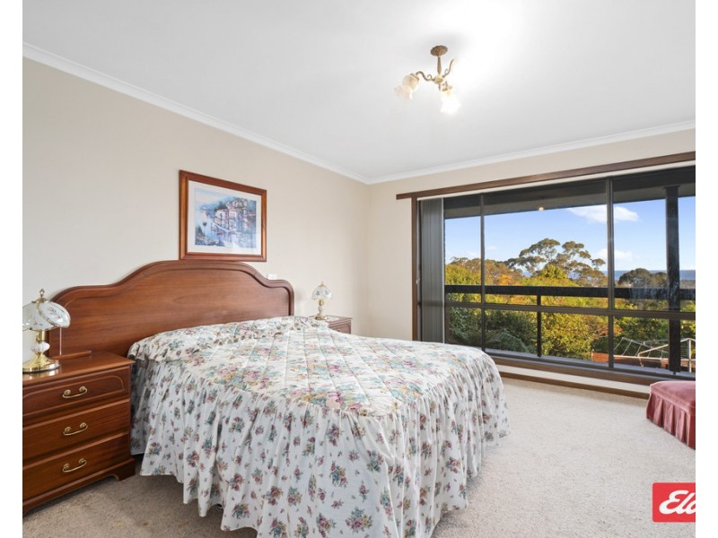 24 Creighton Street, Lakes Entrance VIC 3909