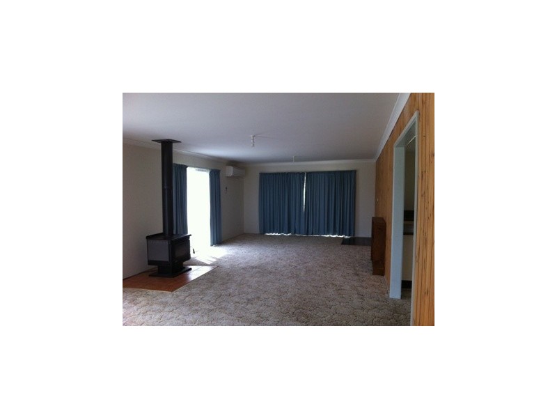 3265 Princes Highway, Lakes Entrance VIC 3909