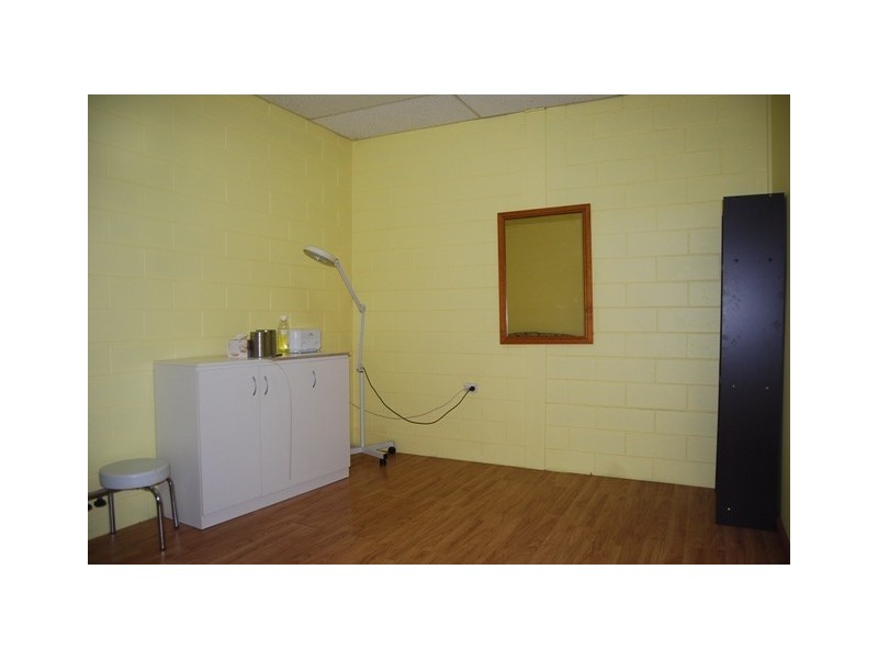 2-3 Carpenter Street, Lakes Entrance VIC 3909