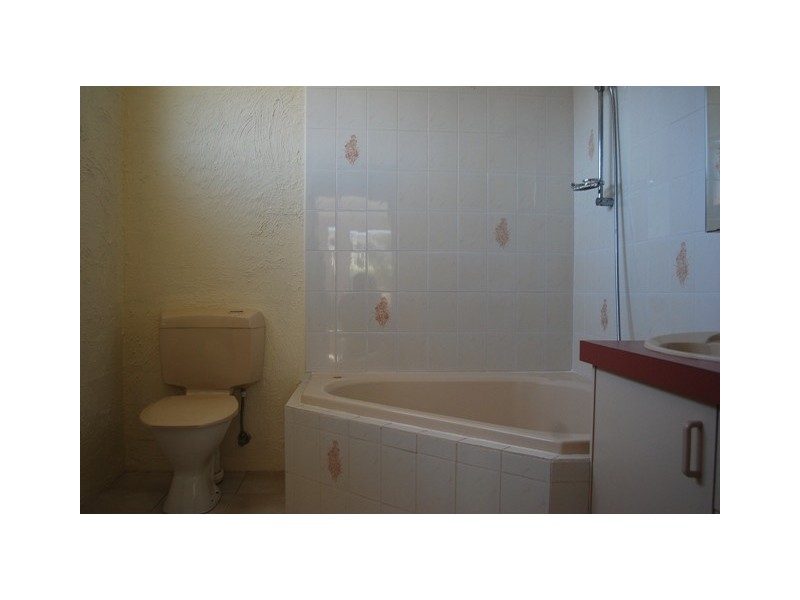 16 Panoramic Drive, Lakes Entrance VIC 3909