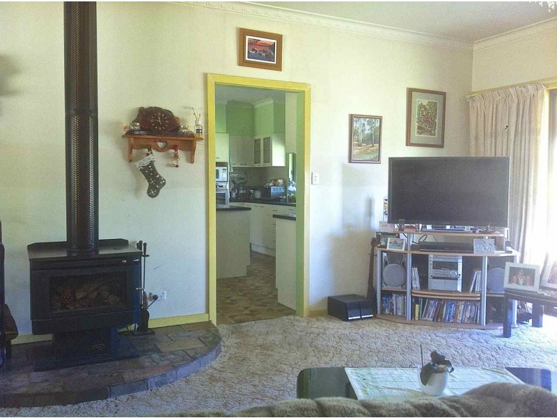 719 Stephensons Road, Tambo Upper VIC 3885